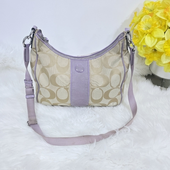 Coach signature tan and lilac purse - Picture 14 of 15
